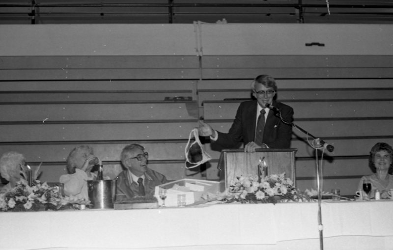 1982 Banquet Honors Briggs 02