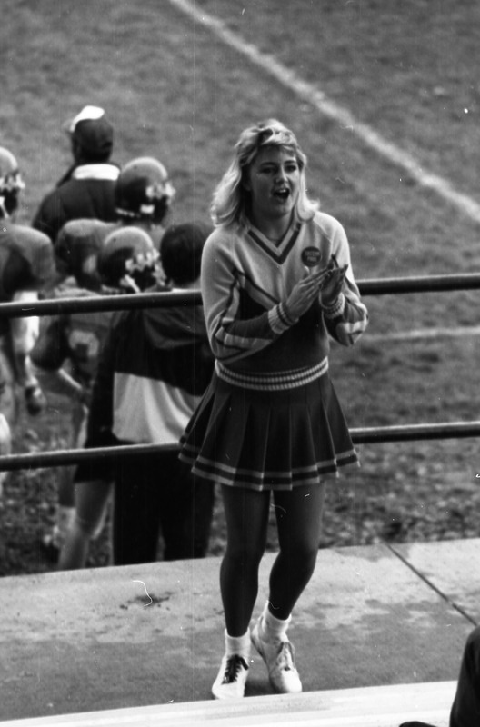1985 Cheerleaders, Football Game 13