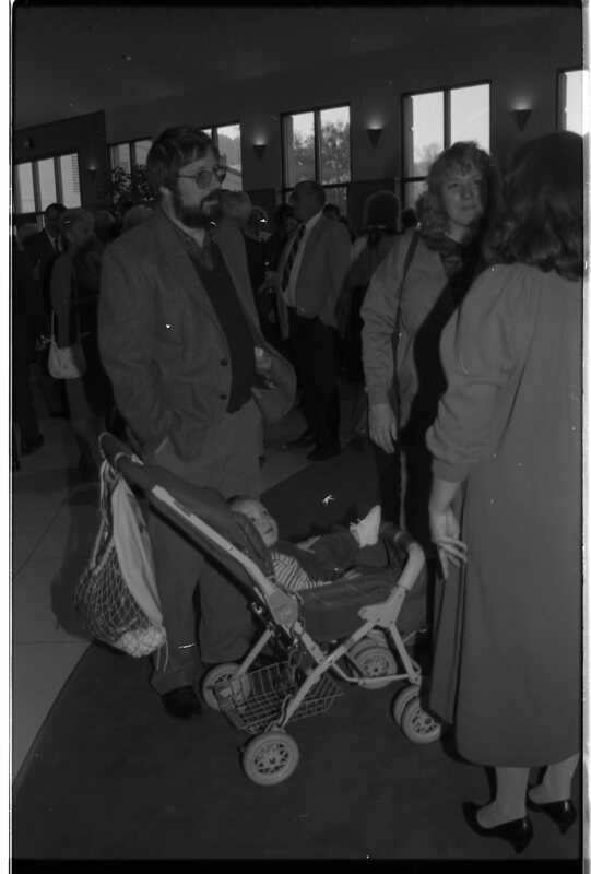1990 Loso Hall Dedication, Reception 30