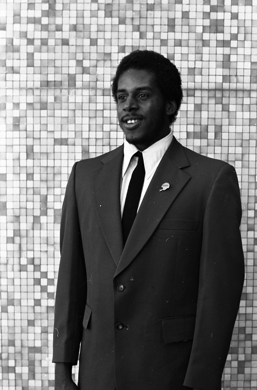 1982 Football Player, Portraits 010