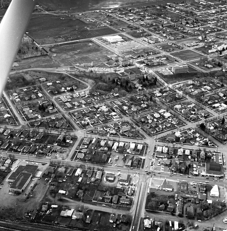 1971 Campus, Aerial View 12