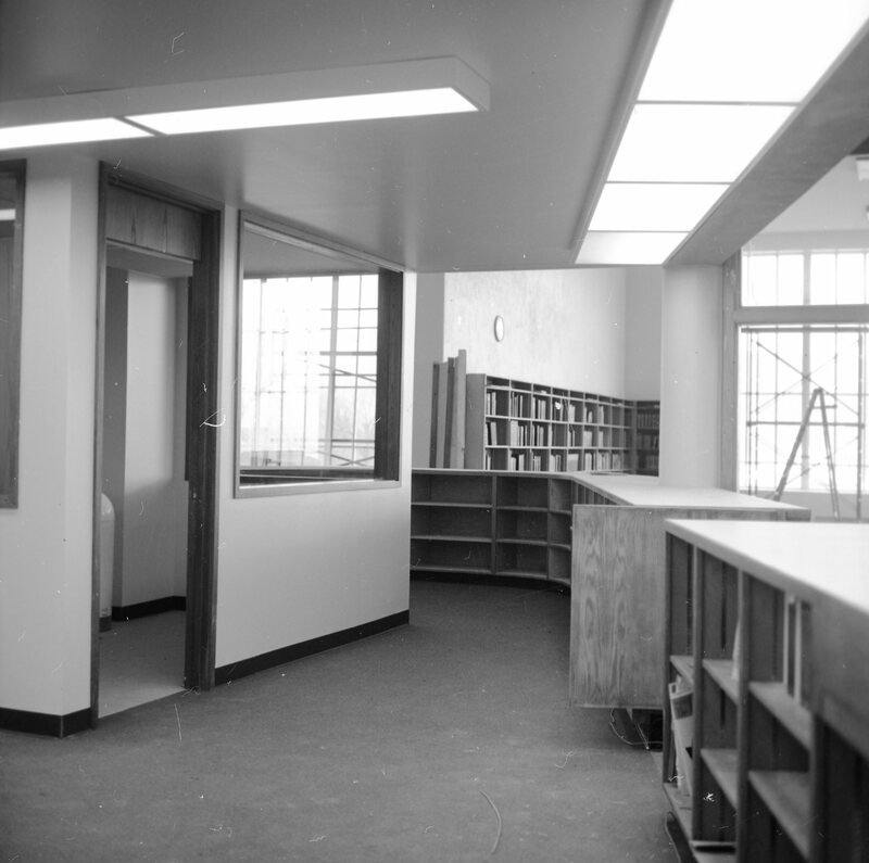 1971 Walter M. Pierce Library Remodeled 07
