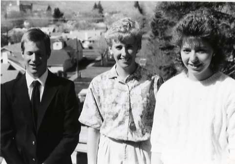 1987 Scholarships 01