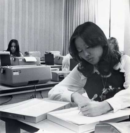 1976 Classroom, Typing 01