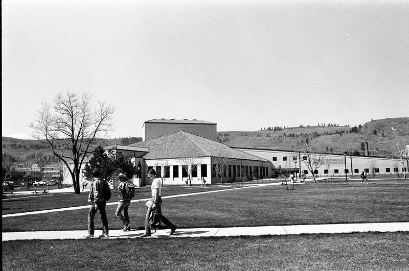 1991 Students, Walking 07
