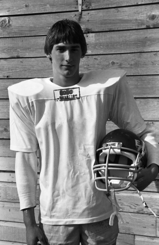 1984 Football Player, October Portraits 01