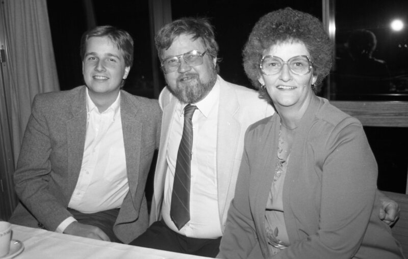 1986 Alumni Dinner, Awards 02