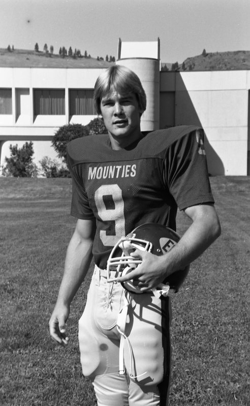 1981 Football Player, Portraits 35