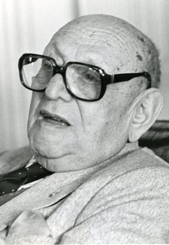 1987 Distinguished, Leo Adler