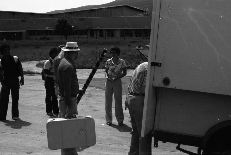 1981 Micronesian Trip, Loading 02