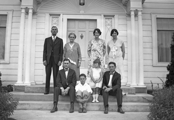 Reuter Group-YY, Family 5