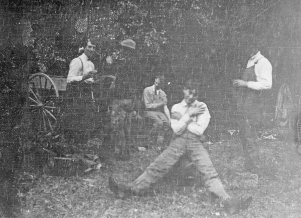 Reuter, Men in Woods 1