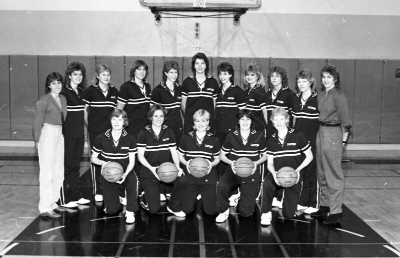 1985 Women's Basketball Team, January 05