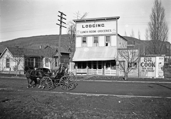 Colfax, Street Scene