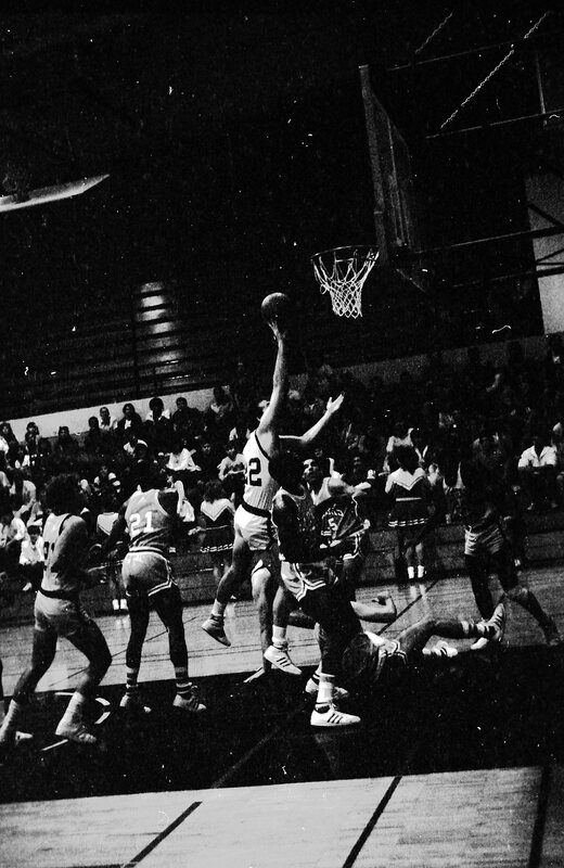 1985 Men's Basketball, EOSC vs. LCSC 04
