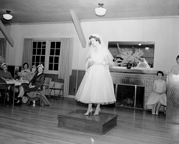 1956-57 Style Show 3
