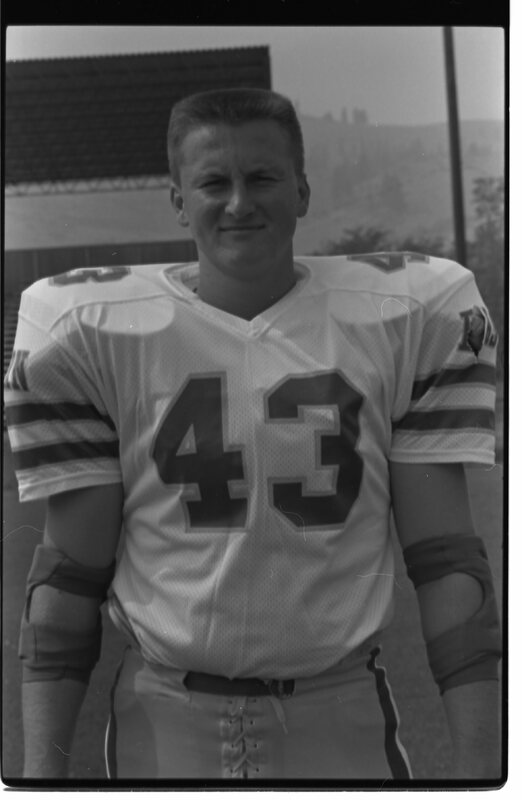 1988 Football Player, Portraits 26