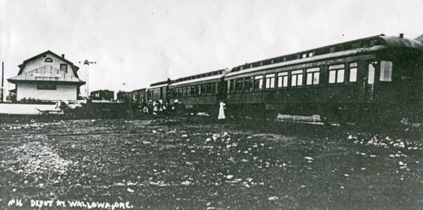 Wallowa, Railroad Depot