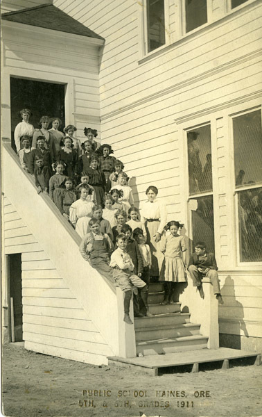 Haines, Public School