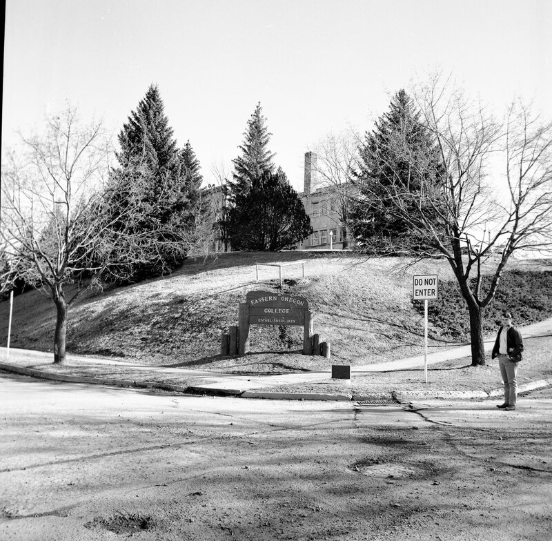 1969 Campus Sign 03