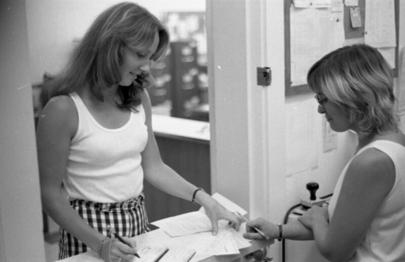 1976 Registrar's Office 06