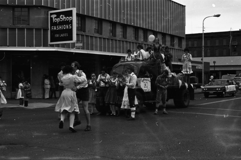 1980 Parade, Folk Dancers 02