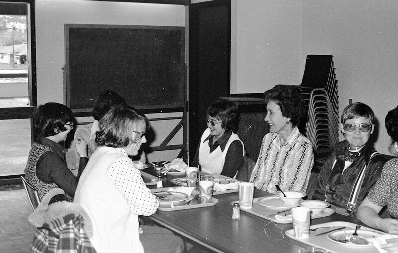 1976 Employees, Secretaries Luncheon 05