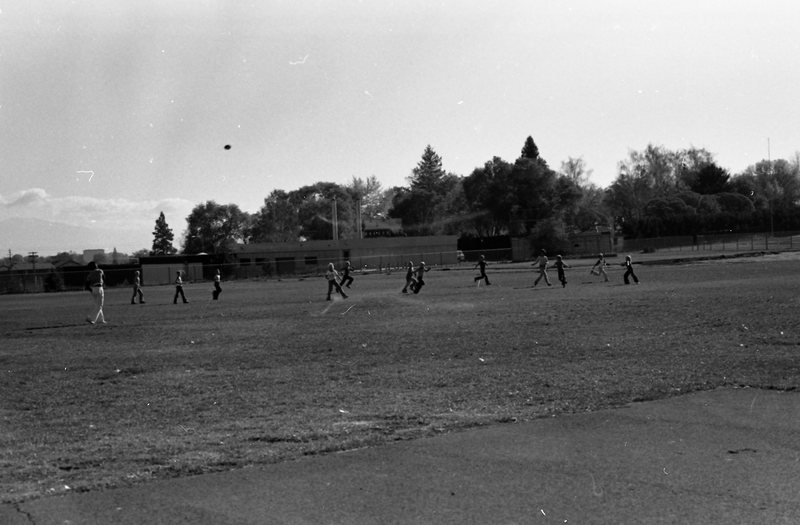 1980 Children, Football Catch