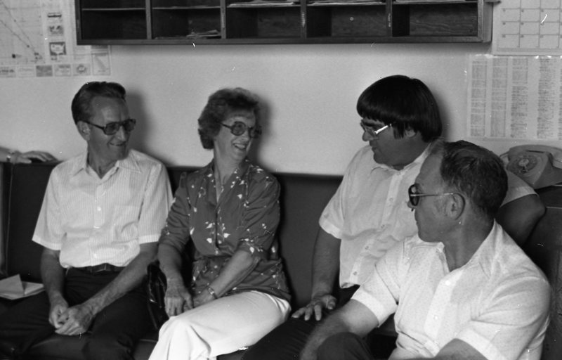 1982 Guests, Party 06