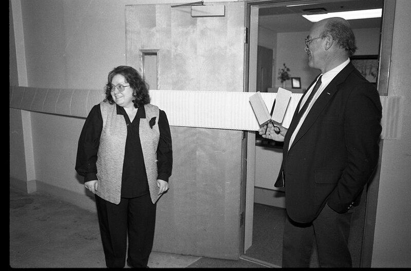 1991 Computer Center Open House, Ribbon Cutting 04