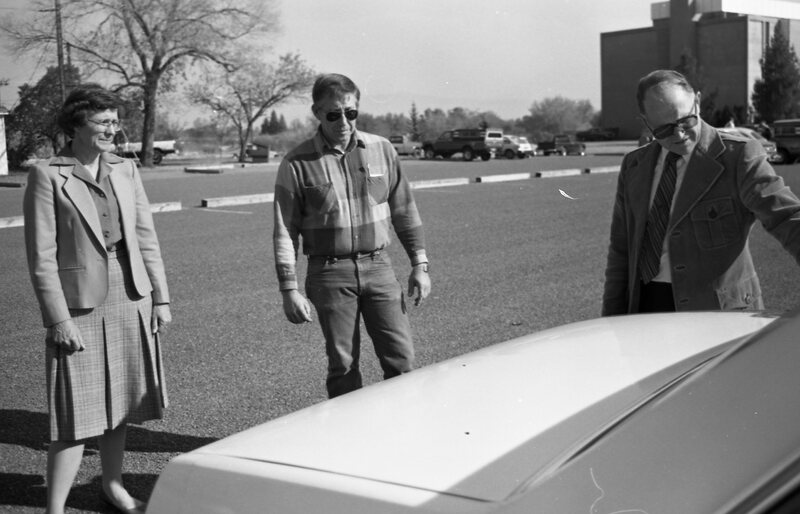 1986 Employees, Parking Lot 10
