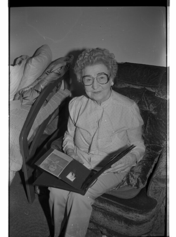 1990 Guest, Ester Badgley 11