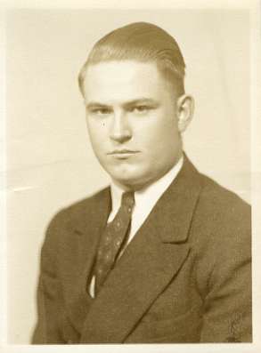 1938 Alumni, Lloyd Murchison