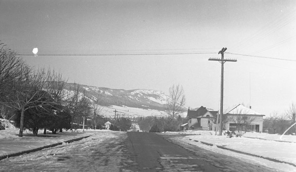 La Grande, Street Scene 51