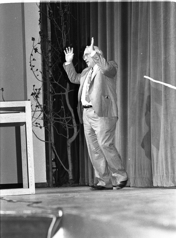 1991 Northwest Drama Conference, Ed Asner 01
