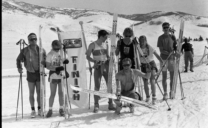 1990 Ski Team 01