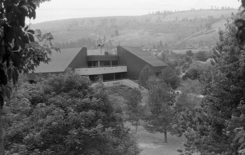 1984 Hoke Hall 04