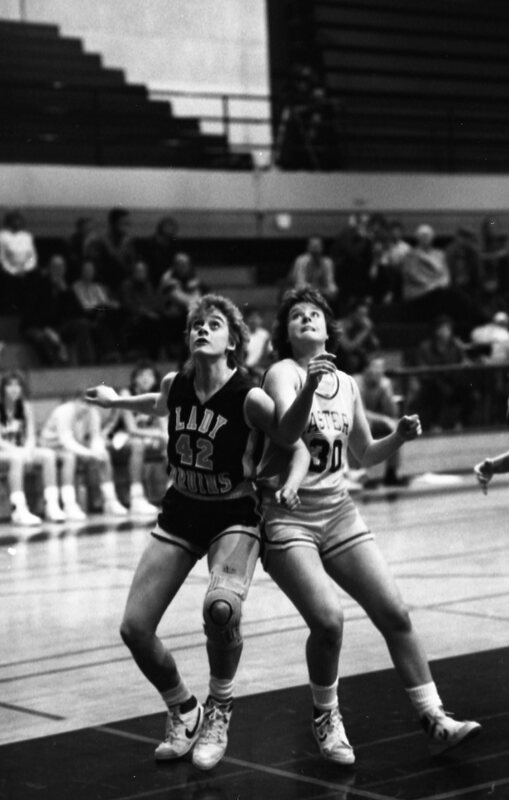 1987 Women's Basketball Action, George Fox at EOSC 03