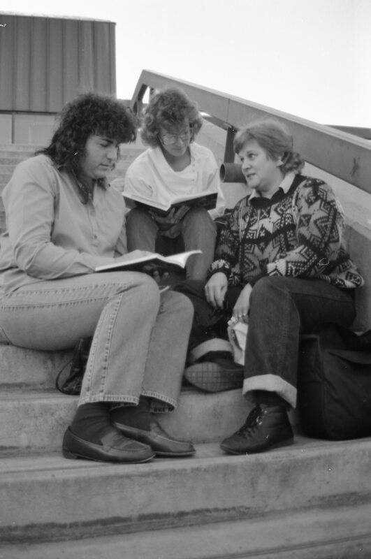 1987 Students, Group Outdoors 10