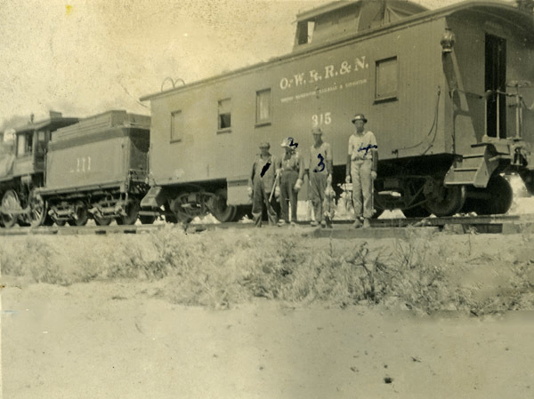 Train, Cars &amp; Men 1