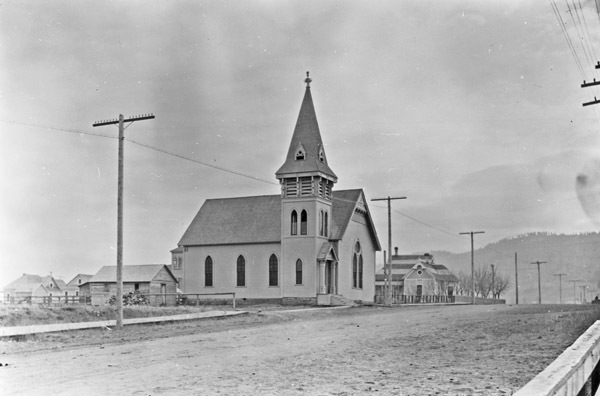 La Grande, Church 1