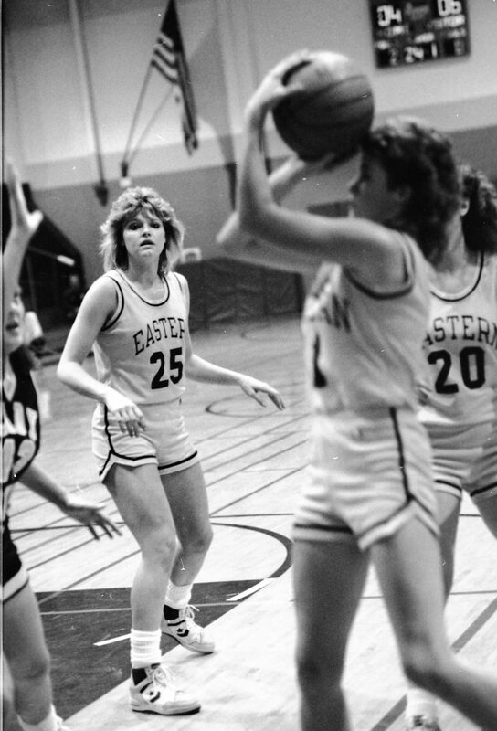 1987 Women's Basketball Action, George Fox at EOSC 36