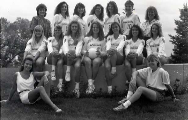 1992 Volleyball Team 1-2