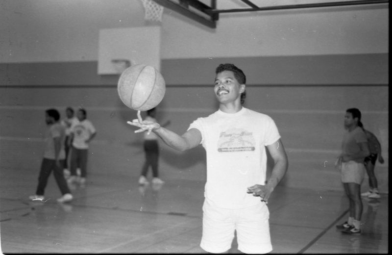 1990 Micronesian Students, Basketball 01