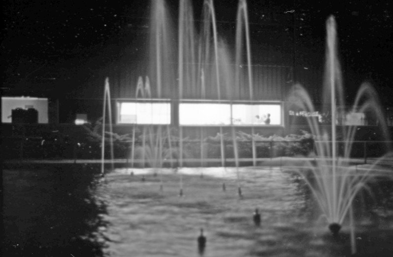 1976 Badgley Hall Fountain 3