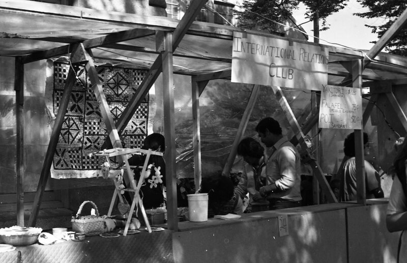 1982 October Folk Festival, Booths 08