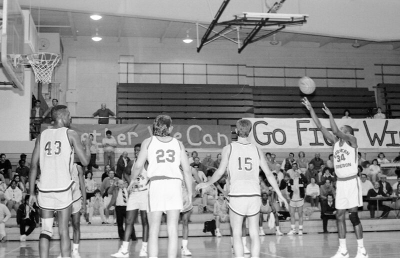 1988 Basketball Action, OIT at EOSC 03