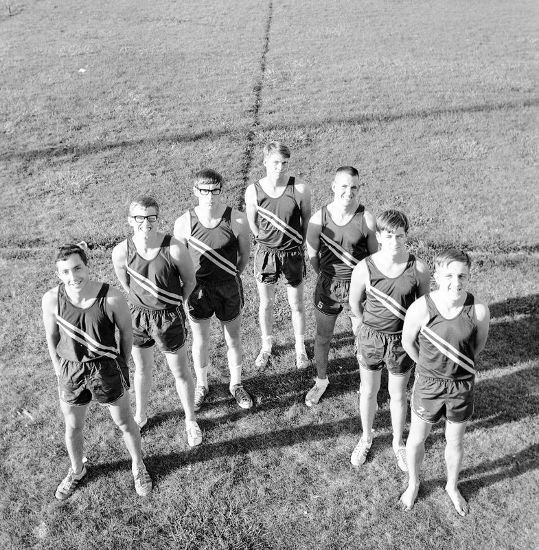 1968 Cross Country Team 04