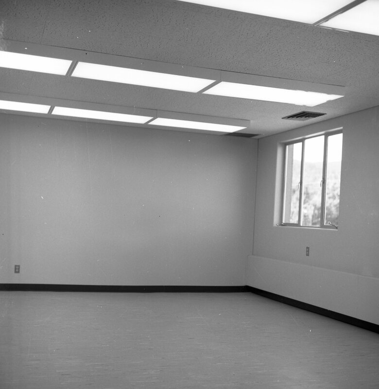 1971 Walter M. Pierce Library Remodeled 22