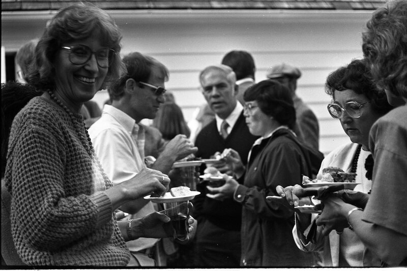 1989 Students &amp; Employees, Reception at President's House 02